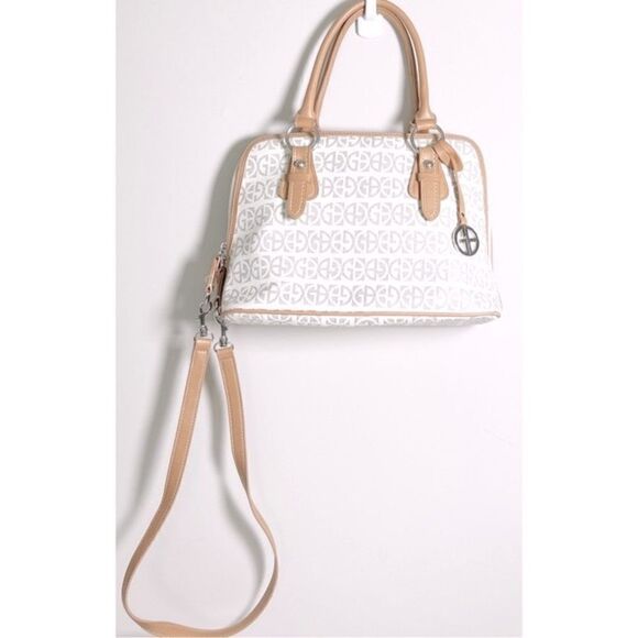 Giani Bernini White Logo Printed Convertible Handbag - Picture 2 of 10